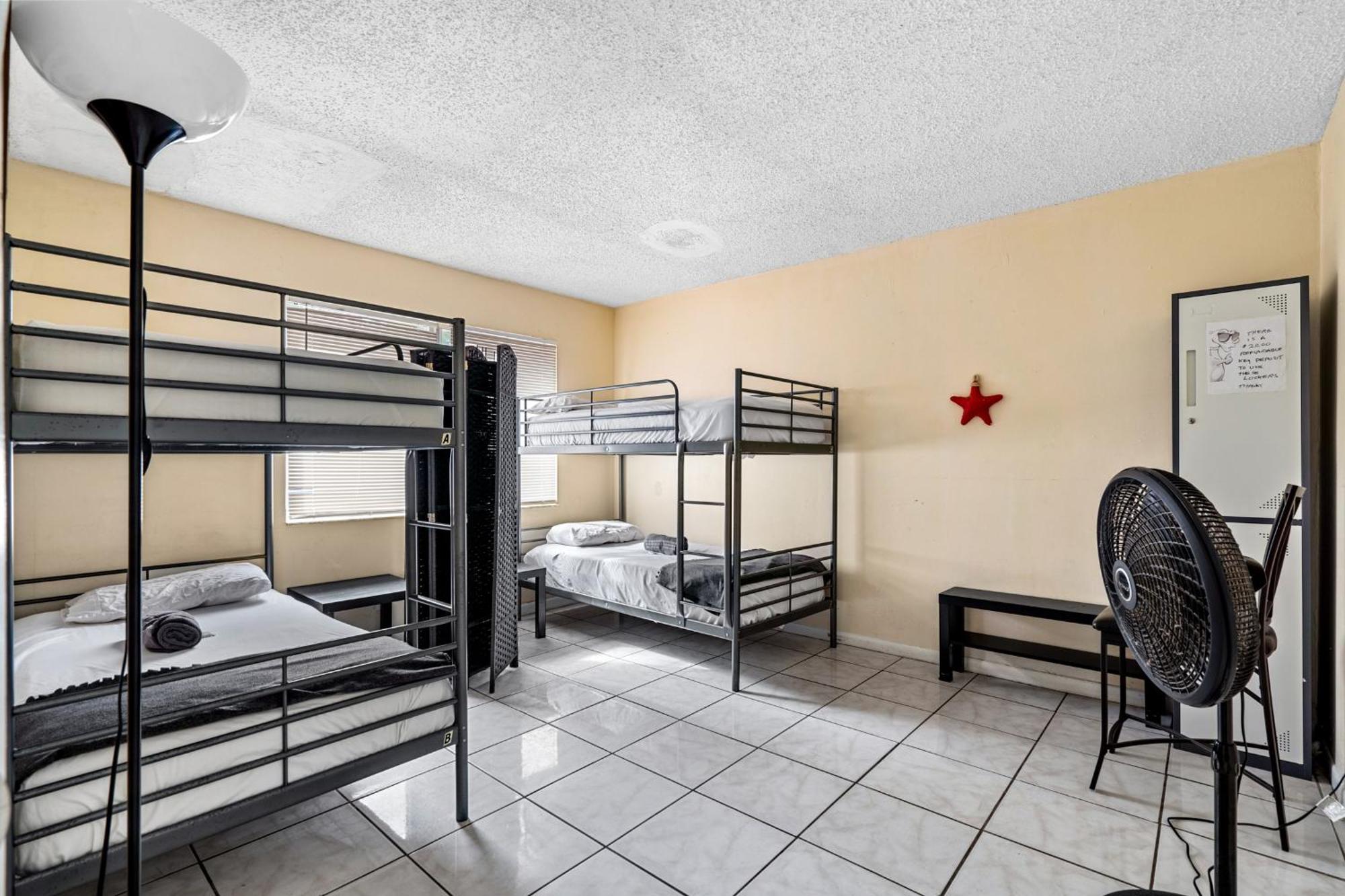Hostel Crocodhouse Early Check In Eight Years Hosting Fort Lauderdale Exterior foto